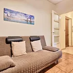 Torino Subway Apartment